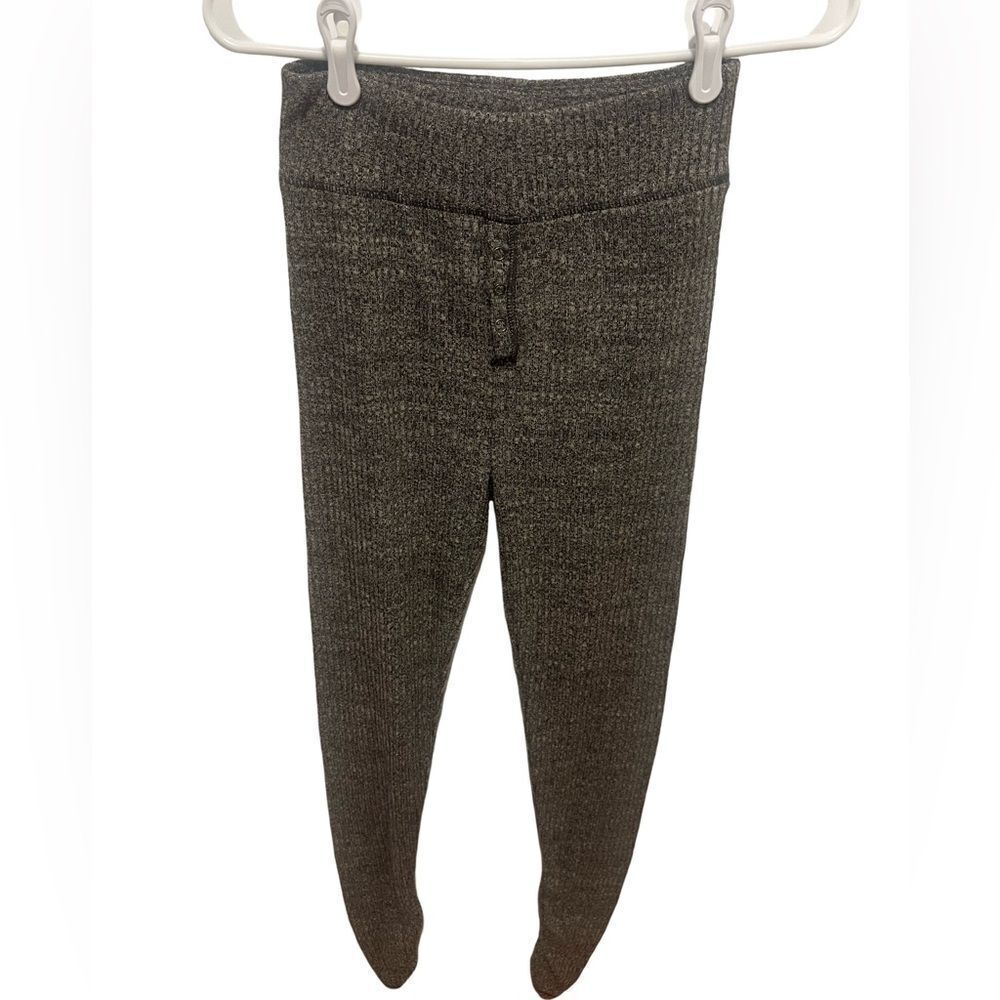 NWT aerie size medium women's thermal pants with cinching on‎ the ankles